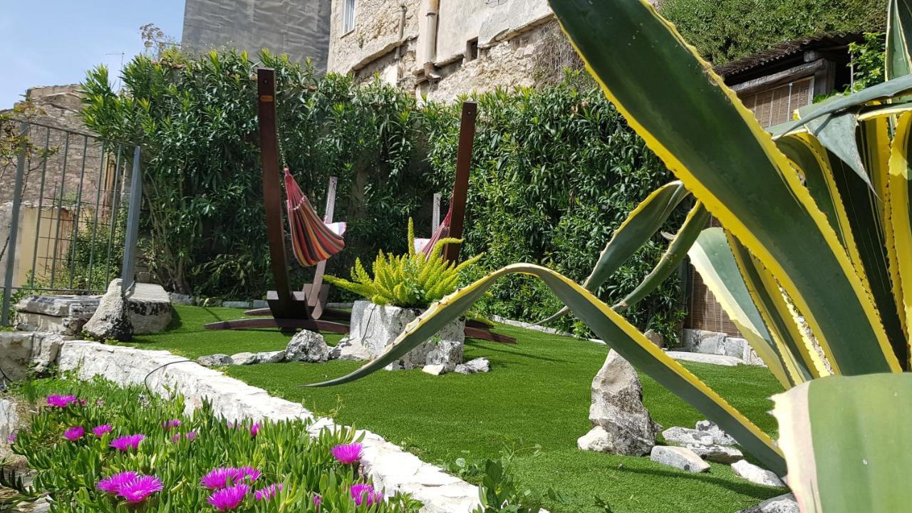 La Casa Del Gelsomino Bed and Breakfast Ragusa Exteriör bild