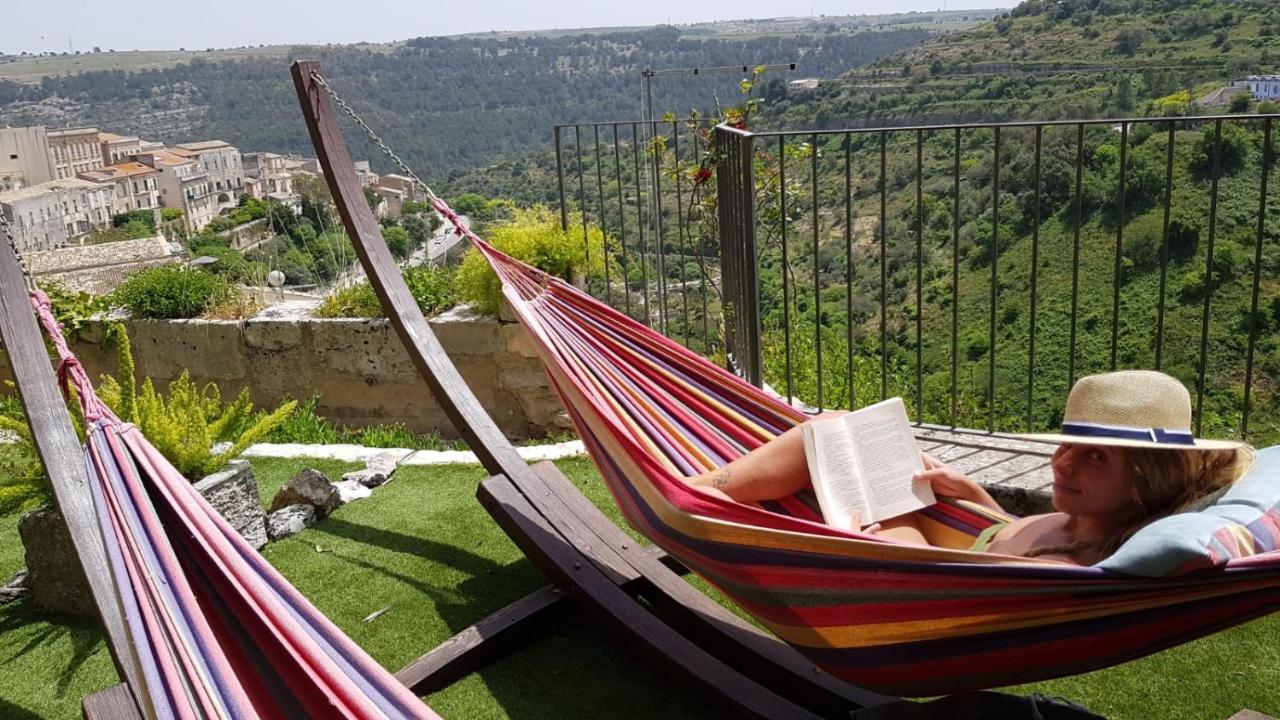La Casa Del Gelsomino Bed and Breakfast Ragusa Exteriör bild